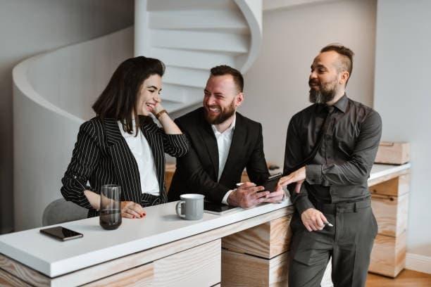 Praktischer Ratgeber für liquid dampfer und E-Zigaretten Anwender mit Tests, Top-Aromen und Sicherheitstipps